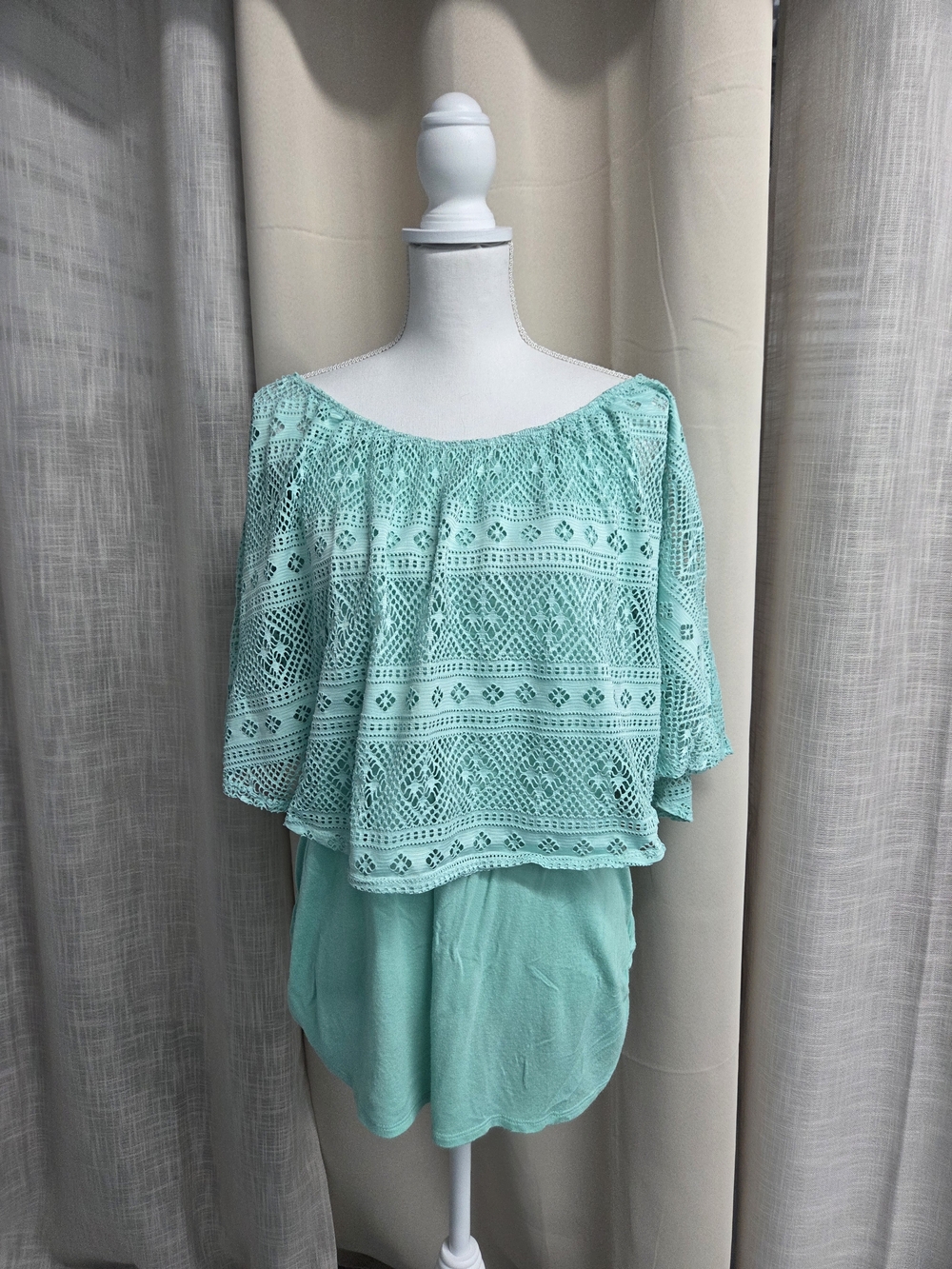 SJS Mint Crochet Off-Shoulder Layered Blouse Size 2XL